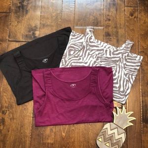💕Bundle of 3💕 LOFT tank tops